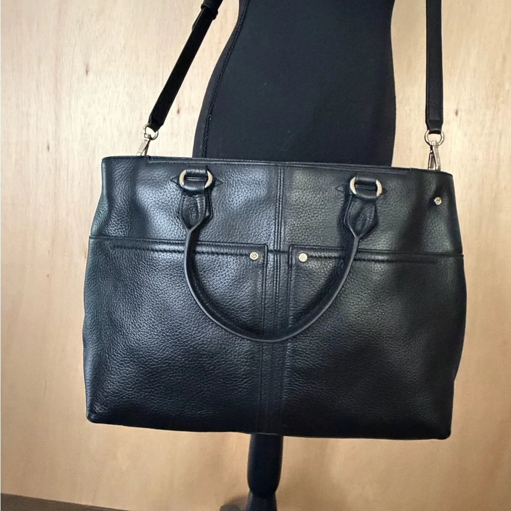 Cole Haan Black Pebbled Leather Satchel Crossbody Tote bag. Gold Hardware.
